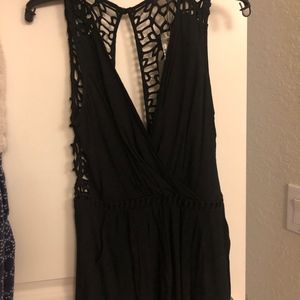 Romeo + Juliet Couture Black Romper Size Small